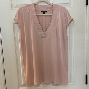 Banana Republic pink V-Neck Top XL